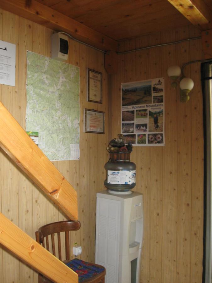 Podina Guest House Gyálukaluluj Kültér fotó